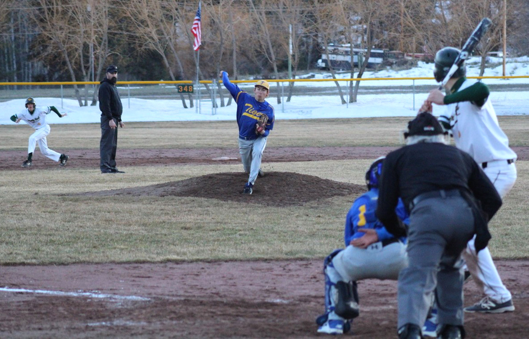 Riley Haug pitches